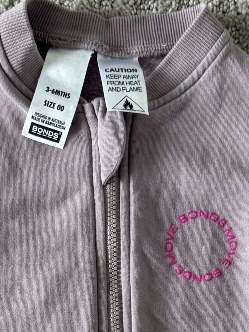 BONDS Australia MOVE Coverall Size 3-6 months baby girl EUC